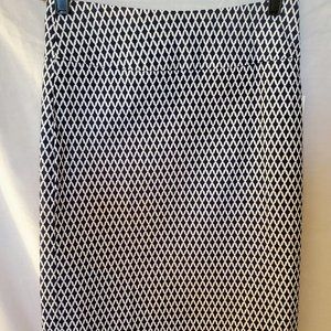 Stitch Fix Fitted Skirt ~ New